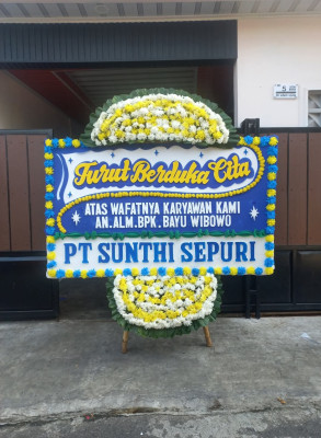 Papan Bunga Duka di Kahuripan