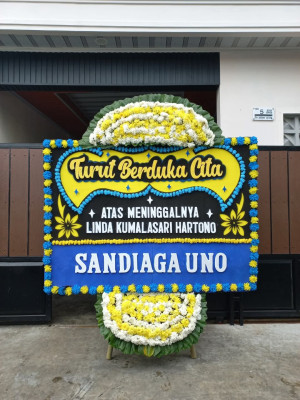 Papan Bunga Duka di Kahuripan